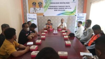 Dukung Digitalisasi Transaksi, Bank Sulselbar Parepare Sosialisasikan QRIS ke Dishub