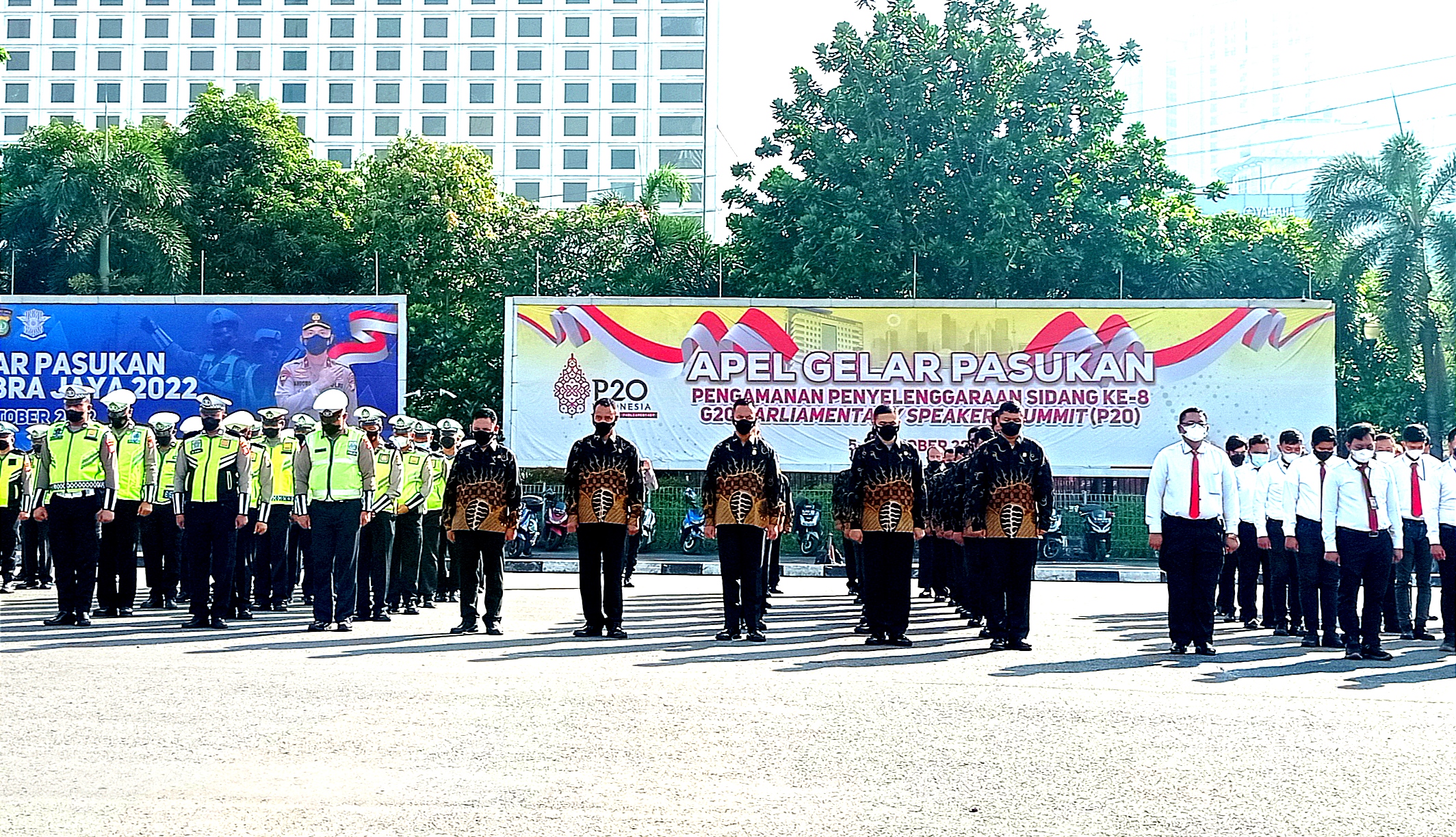 Pimpin Apel Gelar Pasukan Jelang P20, Kapolda Metro Pesankan Jajaran Pedomani Perkap Penggunaan Kekuatan Polri
