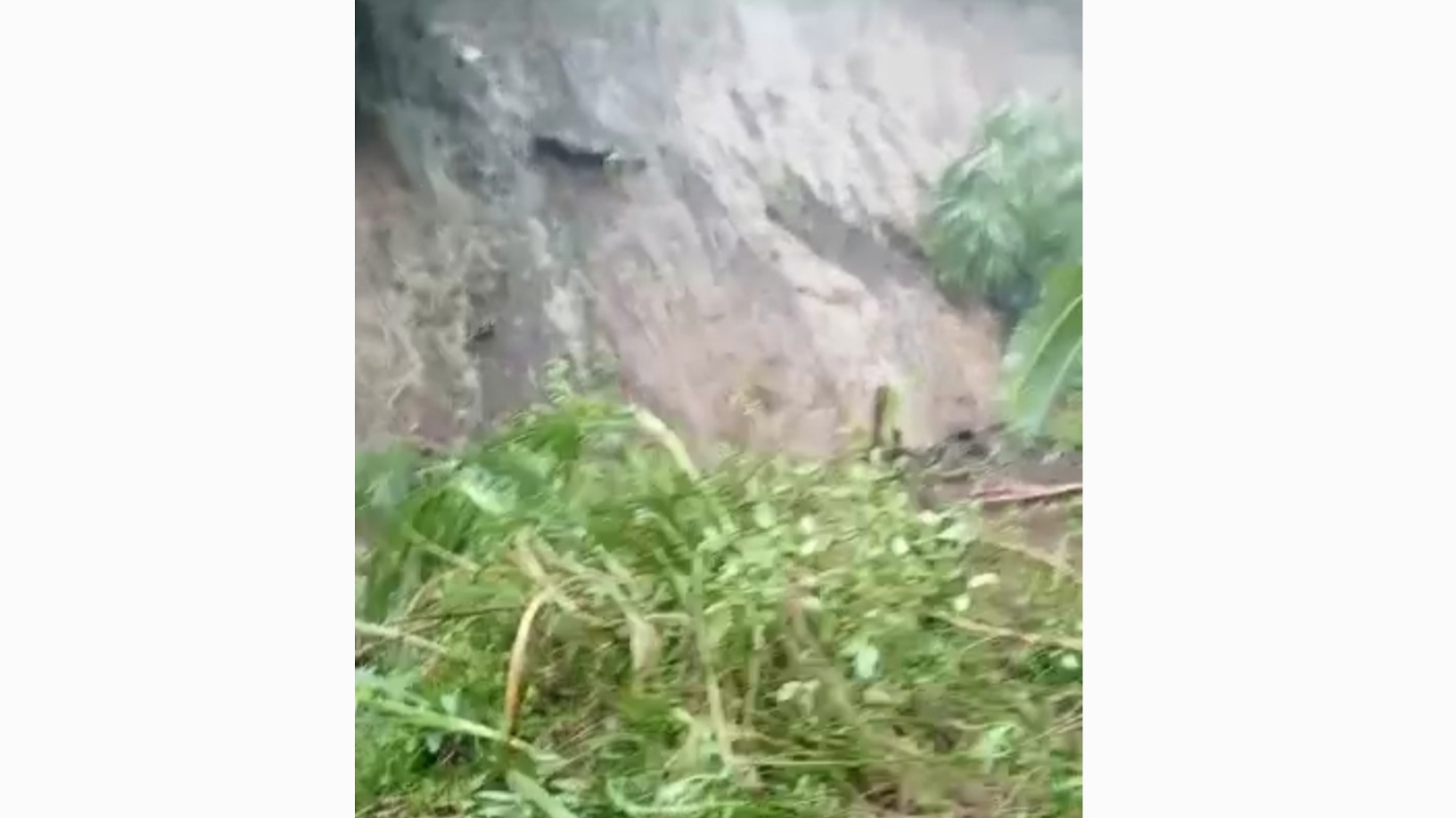 BREAKING NEWS : Longsor di Jeneponto Telan Korban Jiwa