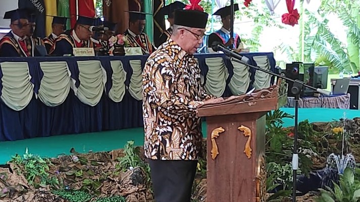 Hadiri Wisuda Umpar ke-34, Wawali Pangerang Rahim Pesankan Wisudawan Mandiri Ciptakan Lapangan Kerja