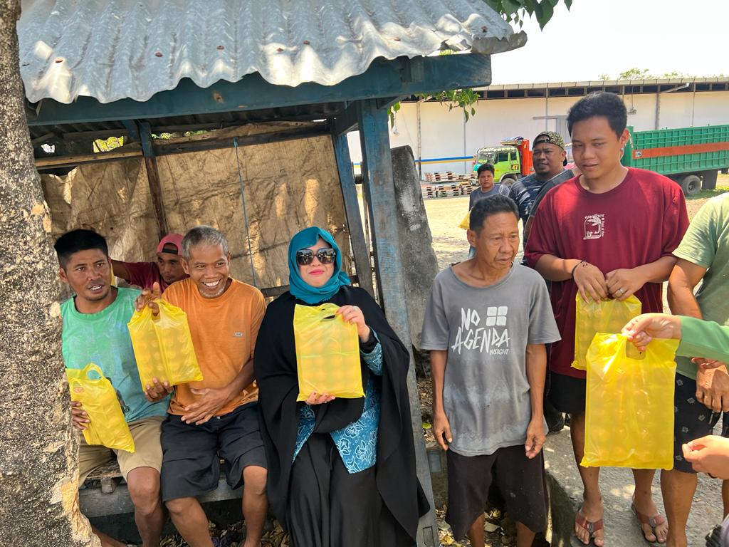 Ketua TP PKK Kota Parepare Erna Rasyid Taufan Tunjukkan Keteladanan Sikapi Kenaikan Harga Telur dan BBM