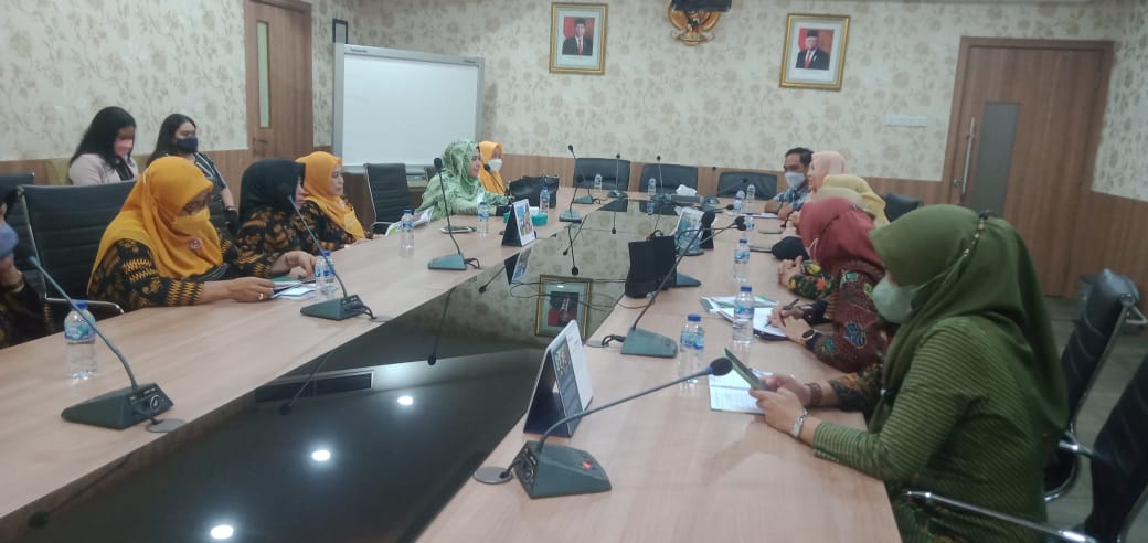 Temui Manajemen Smesco, Erna Rasyid Taufan Bahas Kerjasama Dengan Dekranasda Kota Parepare