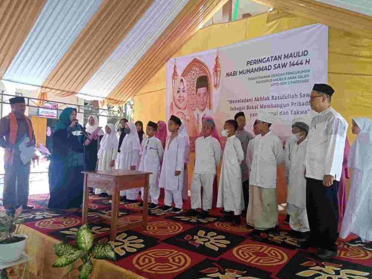 Ketua TP PKK Parepare Hadiri Maulid Nabi Muhammad SAW di SDN 3 Parepare