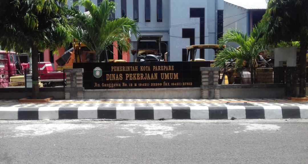 Plt Kadis PUPR Sikapi Keluhan Warga Terkait Debu di Jalan Agussalim