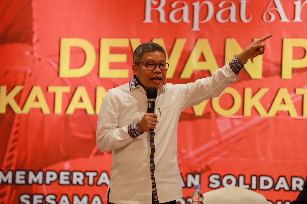 Wali Kota Parepare Taufan Pawe Jadi Pembicara di RACK IKADIN Makassar