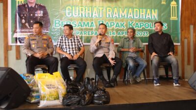 Usai Bagi-bagi Takjil, Lingkar Hijau Parepare Cuhat Ramadan Bareng Kapolres