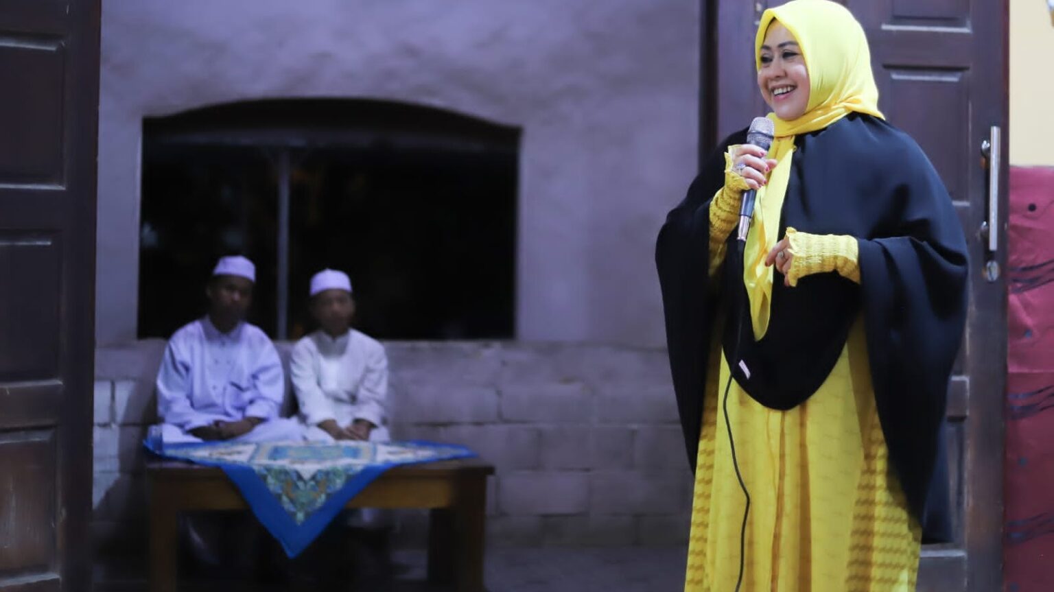 Ketua PKK Parepare Erna Rasyid Taufan Safari Dakwah di Palembang