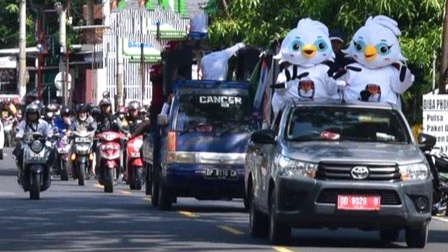 Kirab Pemilu 2024, KPU Parepare Pawai Keliling Kota Sosialisasikan Tahapan hingga Pengenalan Maskot
