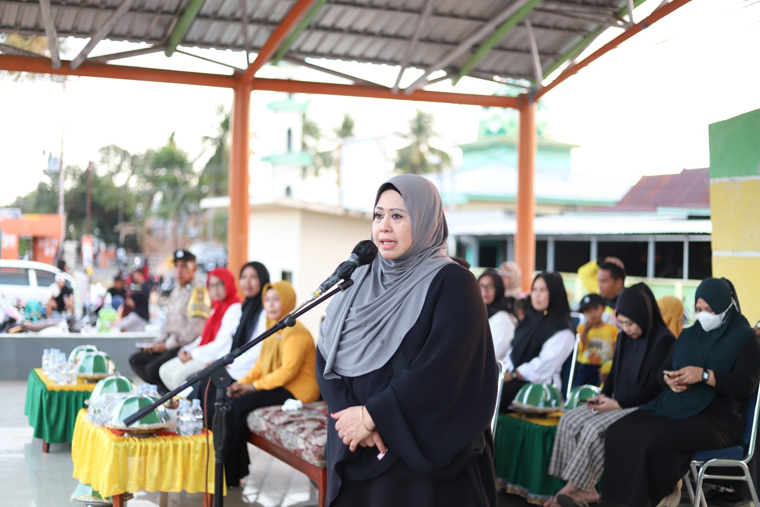 HUT RI ke-78, Erna Rasyid Taufan Buka Pekan Olahraga dan Seni di Lemoe