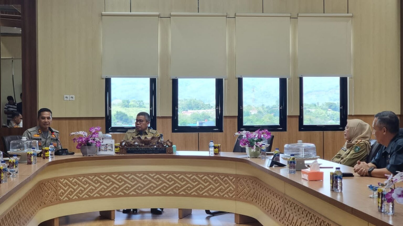 Taufan Pawe Terima Kunjungan Silaturahmi Kapolres Parepare yang Baru AKBP Arman