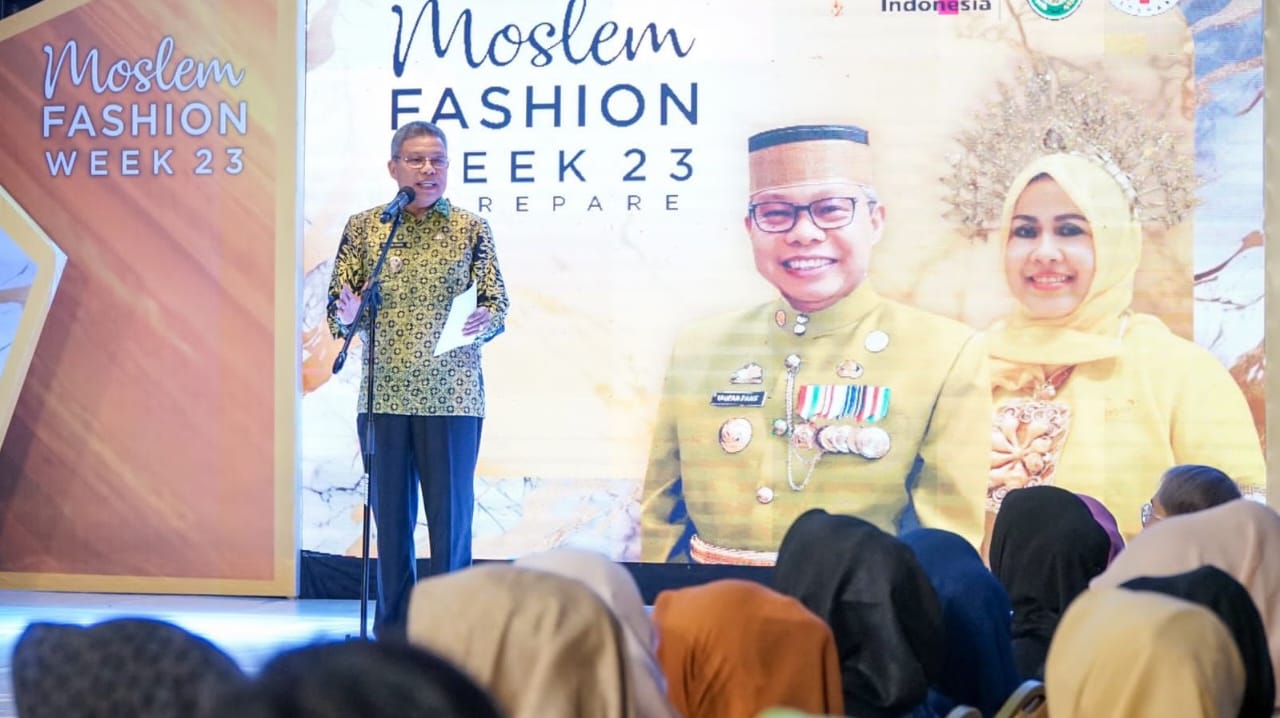 Tingkatkan Pemanfaatan Busana Lestarikan Budaya Lokal, Taufan Pawe Apresiasi Muslim Fashion Week 2023