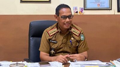 Hari Guru, Kadisdikbud Parepare Makmur Husai Sampaikan Harapan dan Terima Kasih