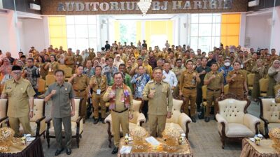 Forum Diskusi Aktual: Pj Wali Kota Parepare dan Kepala BSKDN Bahas Persiapan Pilkada 2024