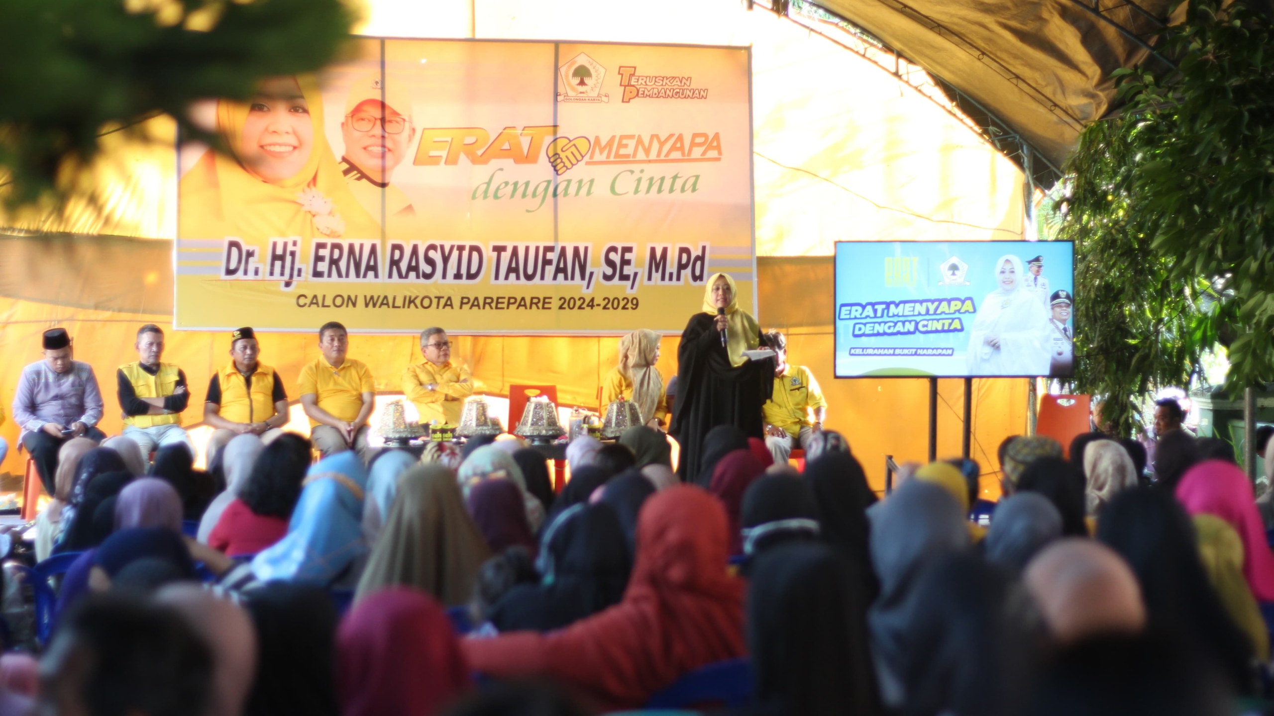 Warga Bukit Harapan Antusias Hadiri ERAT Menyapa: Kaharuddin Kadir Sebut Tanda-tanda Kemenangan Erna Rasyid Taufan