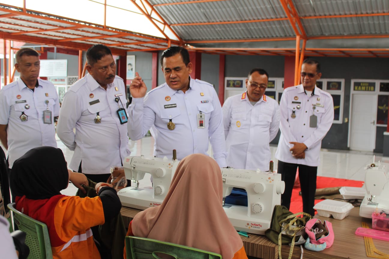 Kakanwil Kemenkumham Sulsel Berikan Penguatan Tugas dan Fungsi Pemasyarakatan di Lapas Kelas IIA Parepare