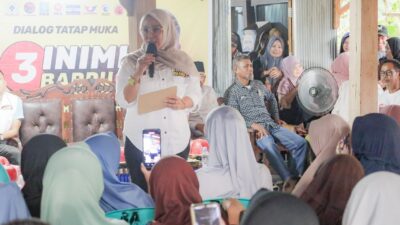 Kampanye di Dusun Barang, Andi Ina-Abustan Komitmen Tingkatkan Infrastruktur dan Layanan Kesehatan di Barru