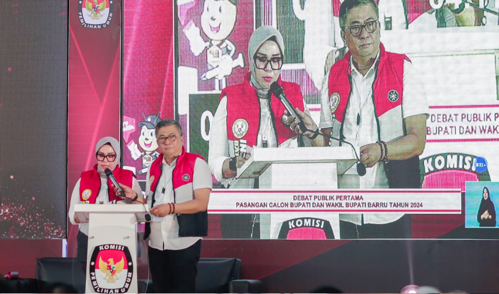Sesi 1 Debat Publik Pilkada Barru: Andi Ina dan Abustan Tegaskan Komitmen untuk Perubahan