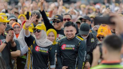 Meriah! Ribuan Warga Tanete Rilau Tumpah Ruah dalam Jalan Sehat Bersama Andi Ina-Abustan
