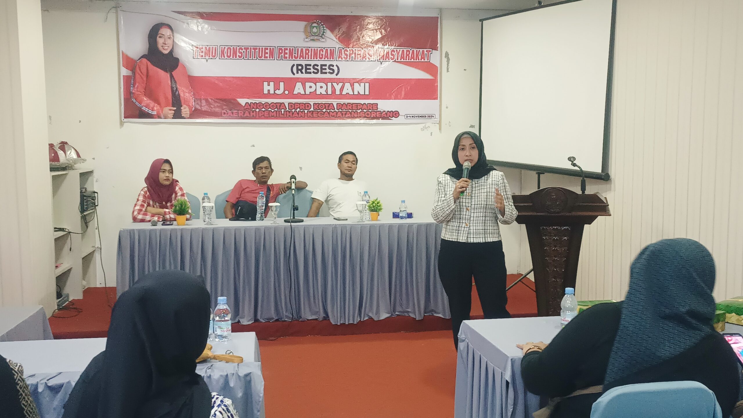 Temu Konstituen, Legislator PDIP Parepare Apriyani Djamaluddin Komitmen Perjuangkan Aspirasi Warga Soreang