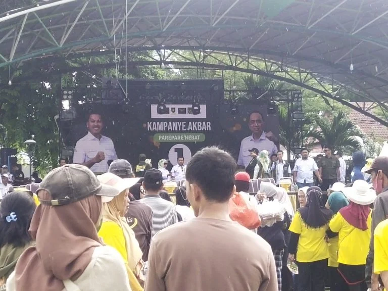 Antusiasme Warga Parepare Hadiri Kampanye Akbar ANH-TQ