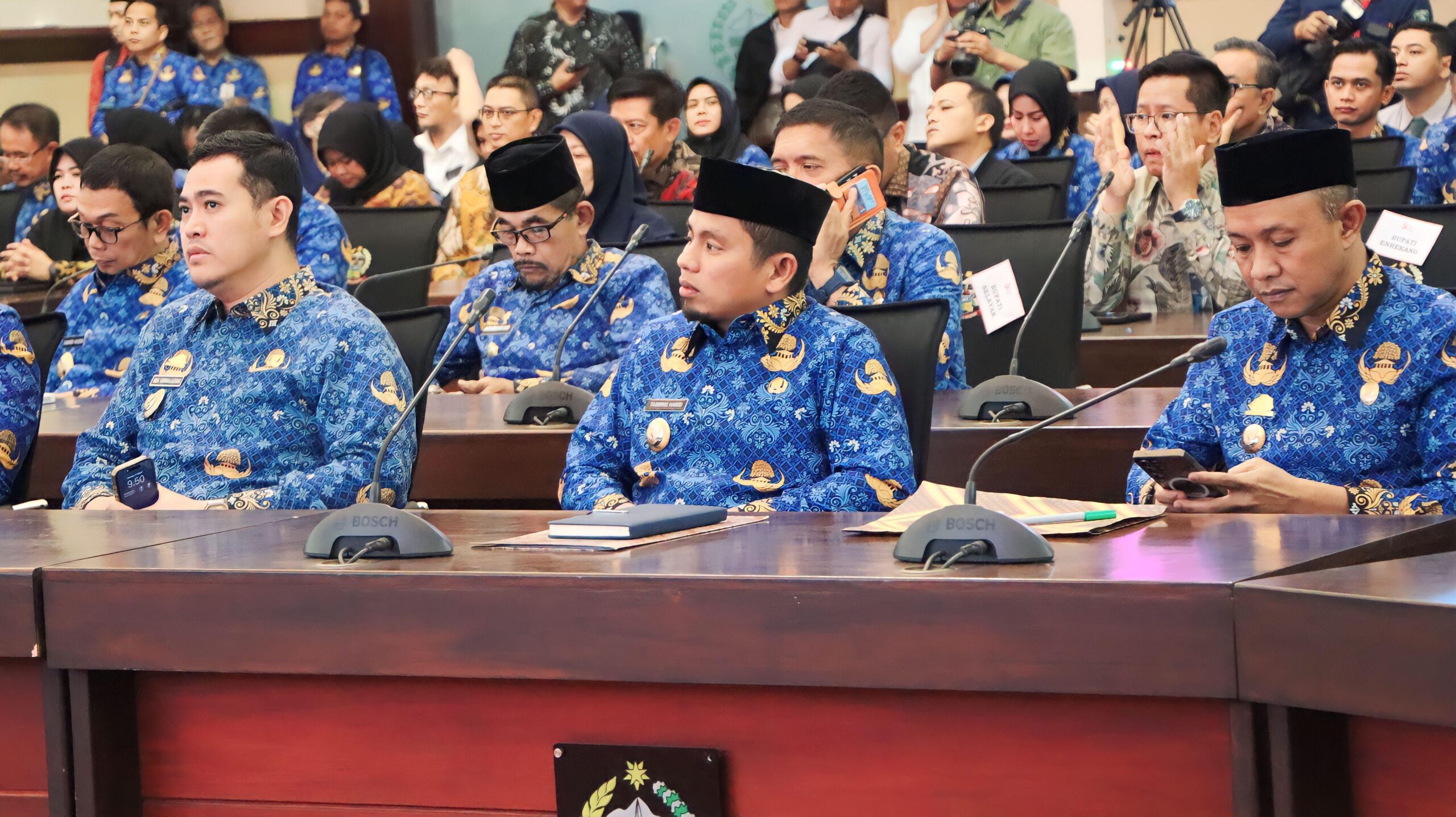 Wali Kota Tasming Hamid Hadiri Rapat Pleno TPAKD Provinsi Sulsel, Sinkronkan Program untuk Peningkatan Ekonomi