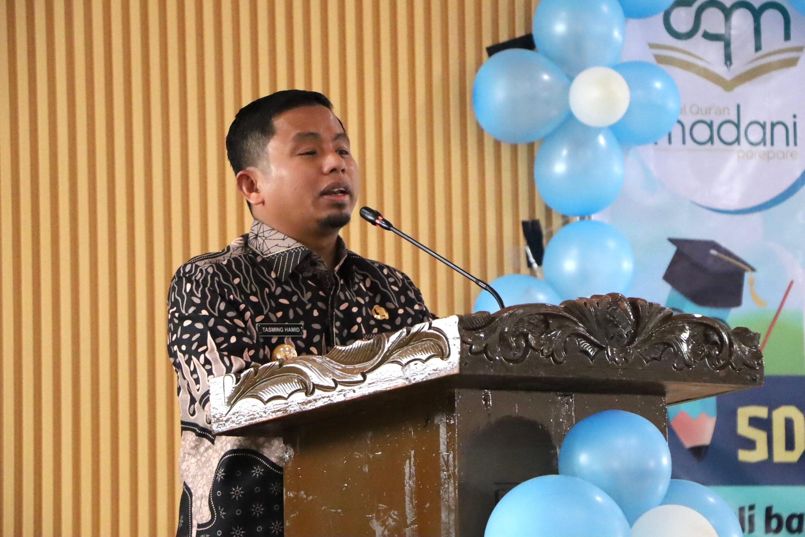 Wali Kota Parepare Tasming Hamid Buka Pentas Seni Darul Qur'an Madani, Apresiasi Peran Sekolah Islam