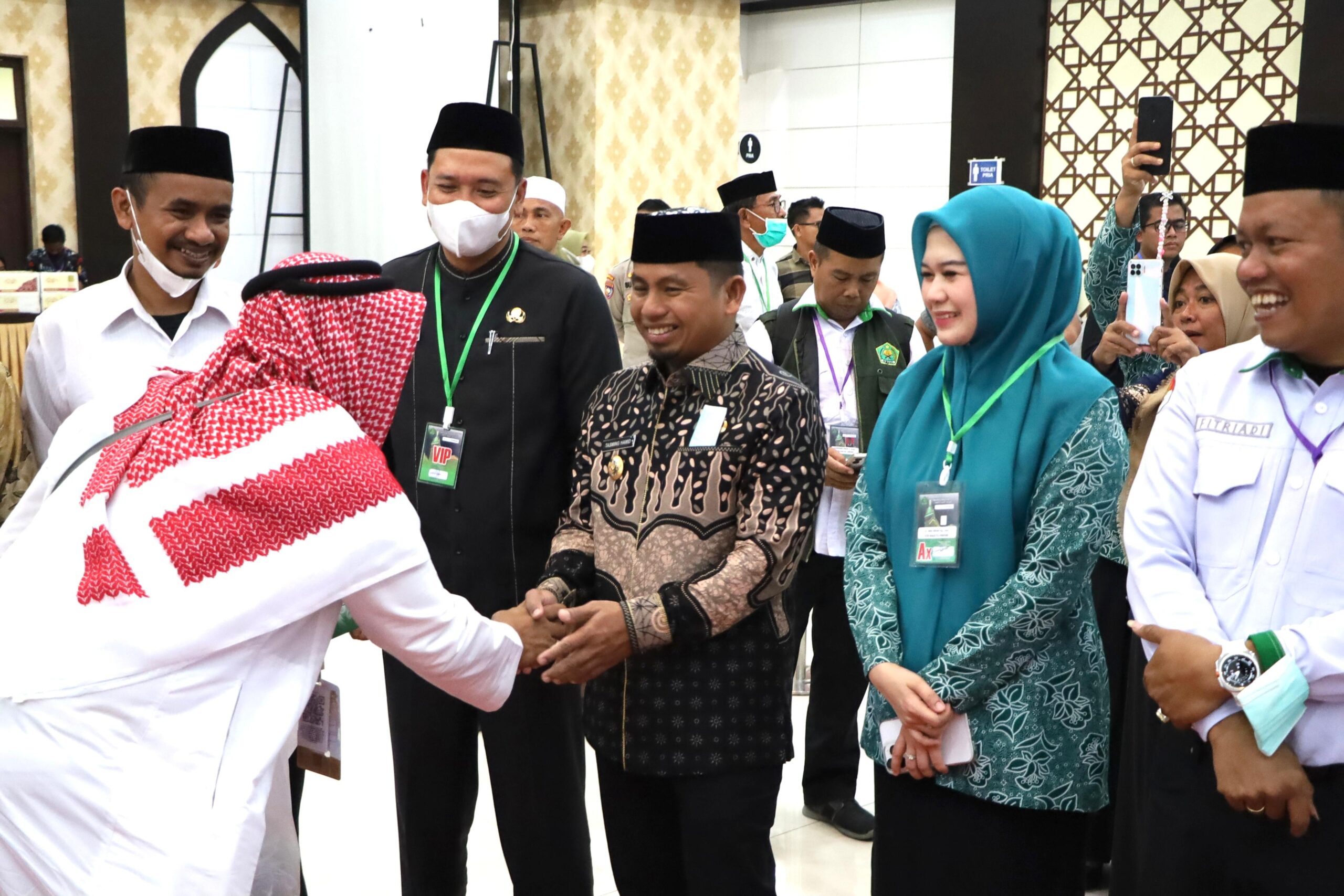 Tasming Hamid Jemput Jamaah Haji Parepare, Tegaskan Komitmen Pelayanan Hingga Tiba di Daerah