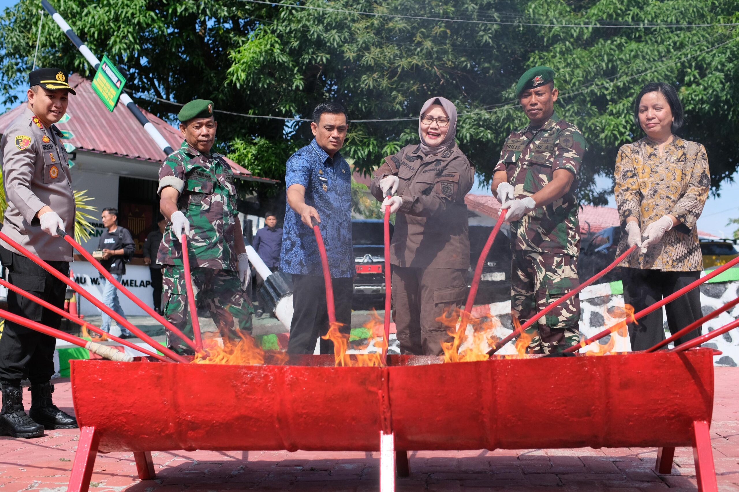 Pemusnahan Barang Bukti di Kejaksaan Negeri, Pemkot Parepare Dorong Kesadaran Hukum Masyarakat