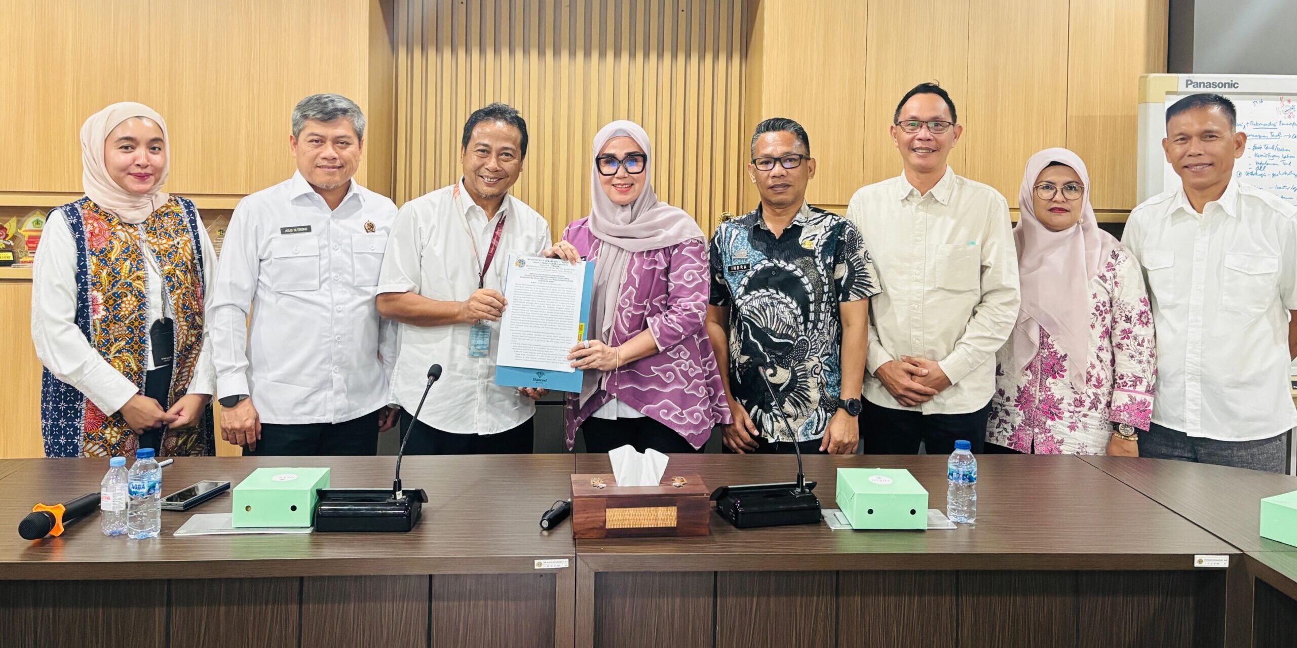 Pemkab Barru dan Kementerian ATR/BPN Teken Verifikasi Revisi RTRW, Andi Ina Tegaskan Tata Ruang Harus Tertib dan Berkelanjutan