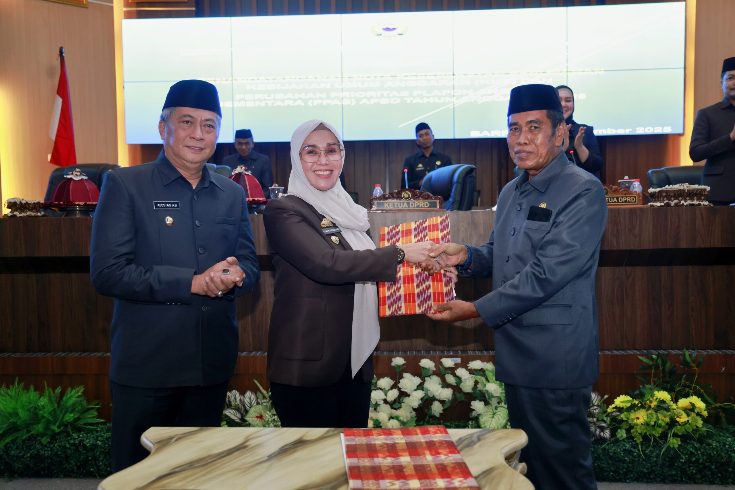 Pemkab dan DPRD Barru Sepakati Perubahan KUA-PPAS, Fokus Efisiensi dan Program Prioritas