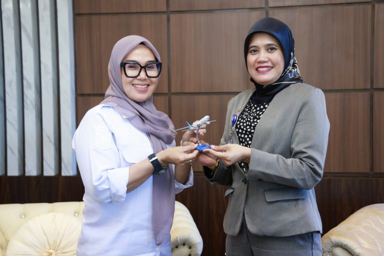 Bupati Barru Terima Audiensi Manajemen Maskapai Garuda Indonesia