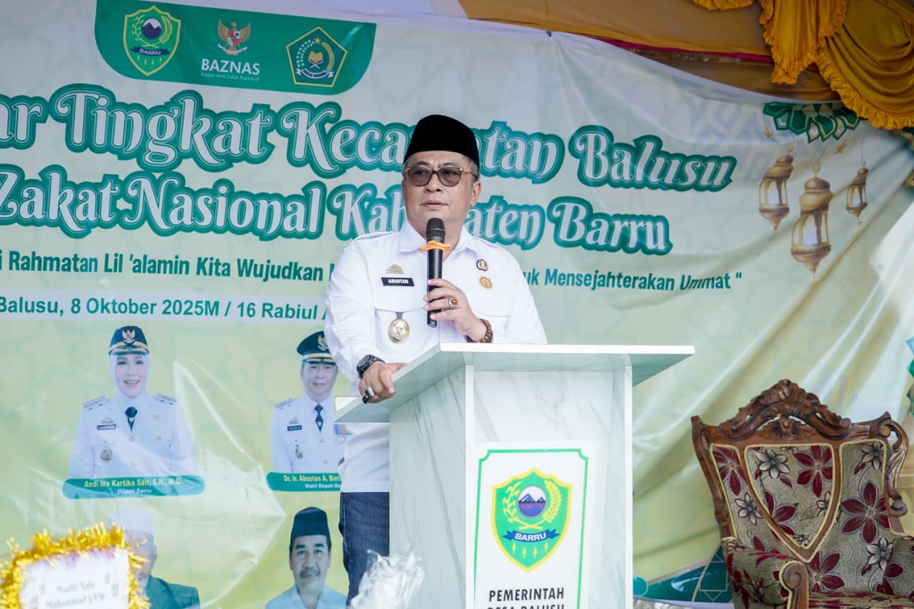 Wabup Barru Ajak Warga Jadikan Maulid Momentum Menumbuhkan Kesadaran Zakat