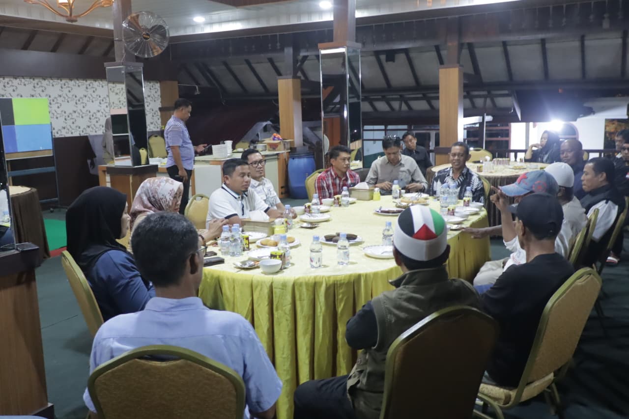 Jamu Pedagang Pasar Lakessi, Wali Kota Parepare Tasming Hamid Bahas Penataan dan Relokasi