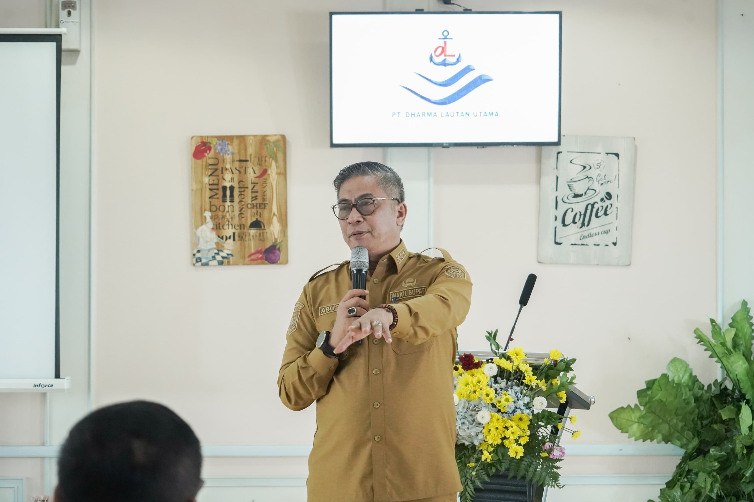 Wabup Barru Minta KM Dharma Kencana Kembali Rute Kapal Surabaya–Garongkong