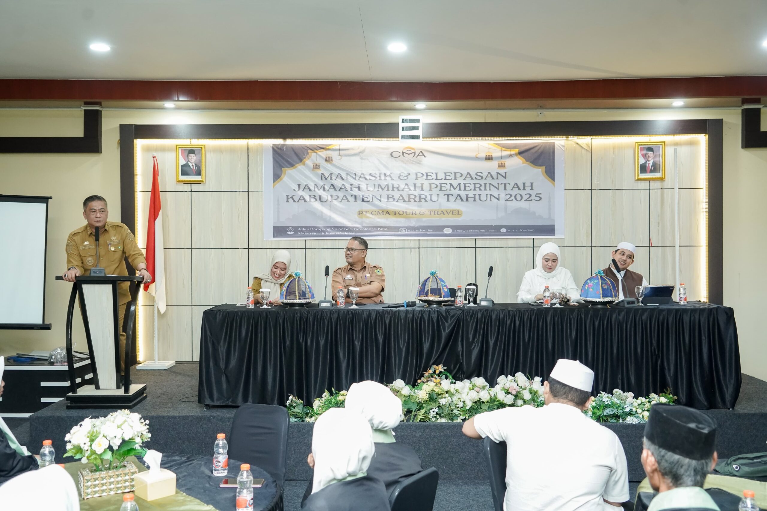 Lepas 50 Jamaah Umrah, Wakil Bupati Barru Abustan A. Bintang Beri Pesan Khusus